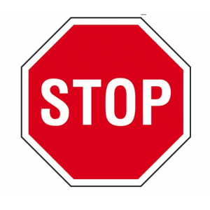 Znak na drogach wewnętrznych „Stop”.